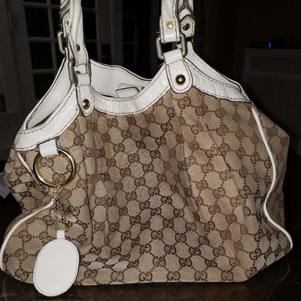SOLD!!! Authentic Pre-owned Gucci handbag